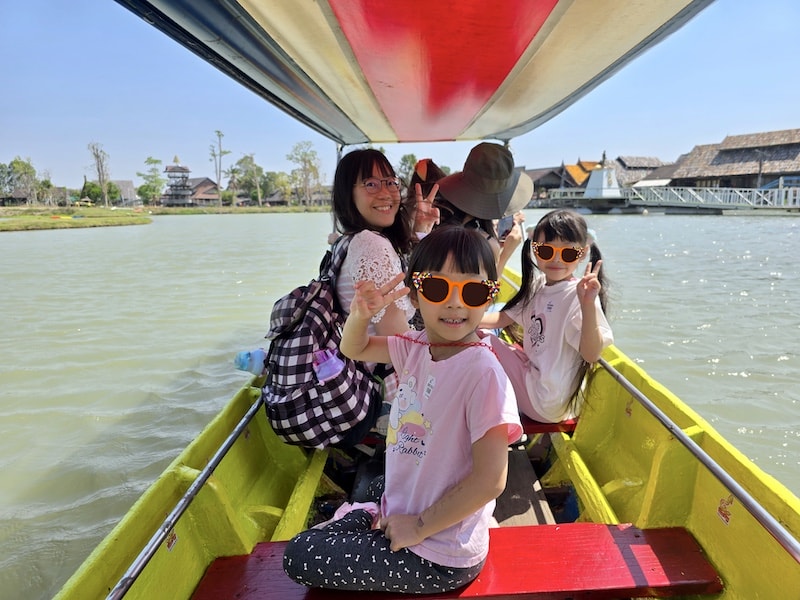 【2026 芭達雅行程】四方水上市場 + 3 Mermaids 懸崖餐廳:網美必拍日落美景! - 第8張圖 【2026 芭達雅行程】四方水上市場 + 3 Mermaids 懸崖餐廳:網美必拍日落美景!