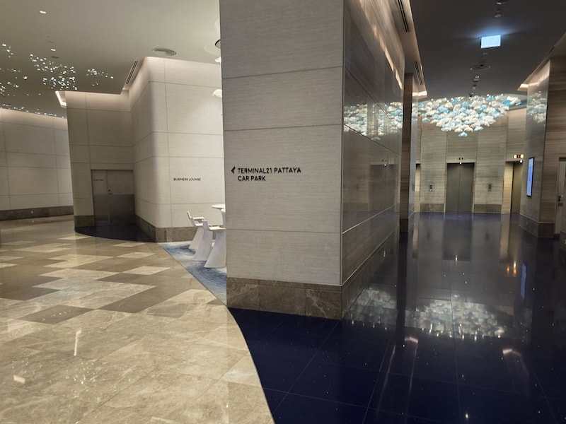 【芭達雅住宿】Grande Centre Point Pattaya:下樓就是 Terminal 21,盡享水上樂園與極致便利 - 第6張圖 【芭達雅住宿】Grande Centre Point Pattaya:下樓就是 Terminal 21,盡享水上樂園與極致便利