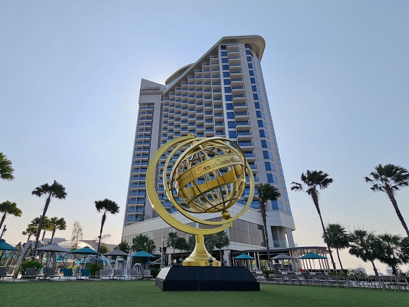 【芭達雅住宿】Grande Centre Point Pattaya:下樓就是 Terminal 21,盡享水上樂園與極致便利 - 第1張圖 【芭達雅住宿】Grande Centre Point Pattaya:下樓就是 Terminal 21,盡享水上樂園與極致便利