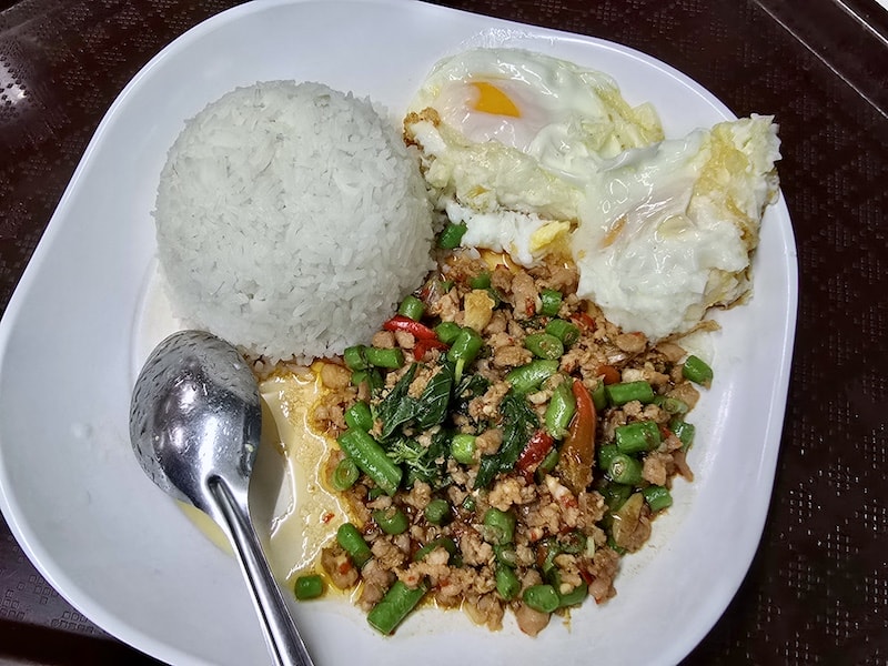 機場奇蹟美食街與中華航空CI838 BKK-TPE 曼谷-台北 飛行紀錄 - 第9張圖 機場奇蹟美食街與中華航空CI838 BKK-TPE 曼谷-台北 飛行紀錄