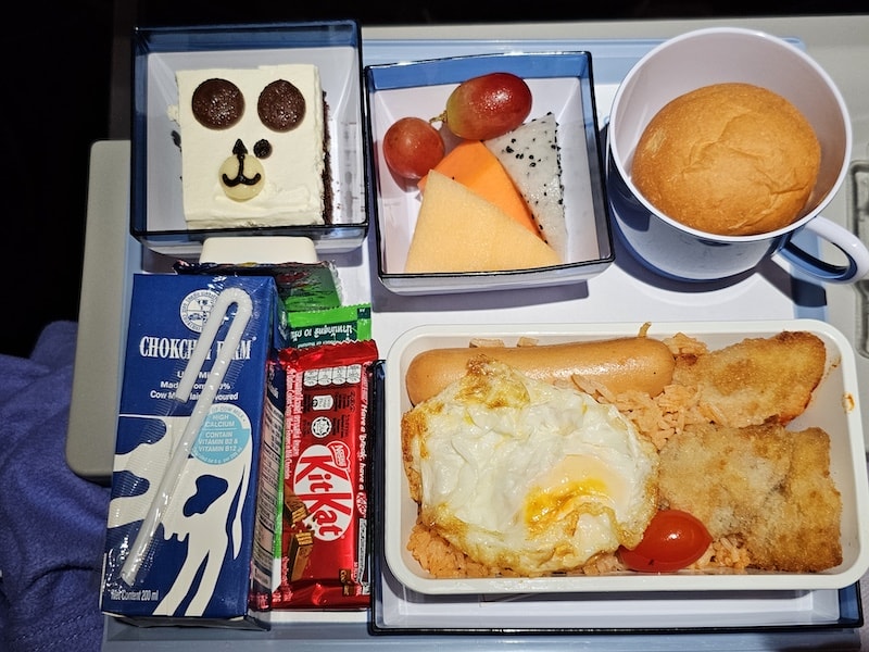 機場奇蹟美食街與中華航空CI838 BKK-TPE 曼谷-台北 飛行紀錄 - 第28張圖 機場奇蹟美食街與中華航空CI838 BKK-TPE 曼谷-台北 飛行紀錄