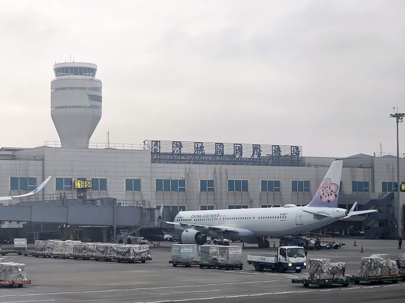 機場奇蹟美食街與中華航空CI838 BKK-TPE 曼谷-台北 飛行紀錄 - 第47張圖 機場奇蹟美食街與中華航空CI838 BKK-TPE 曼谷-台北 飛行紀錄