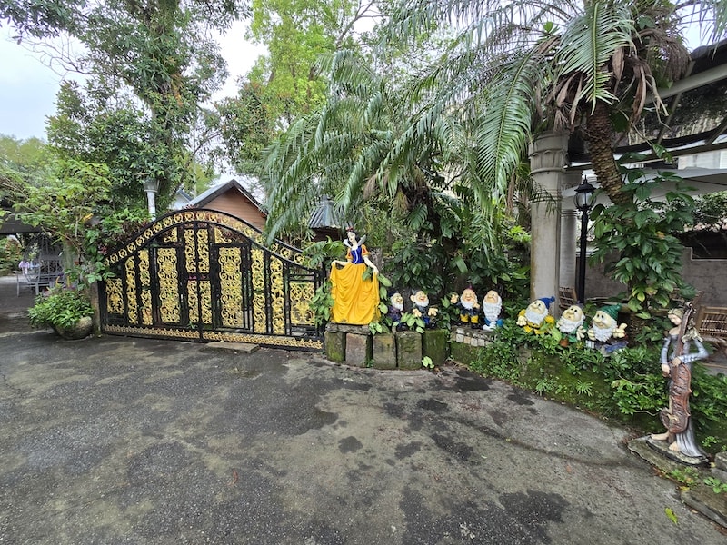 【宜蘭民宿】芯園 我的夢中城堡:走進童話莊園,化身公主王子,享受在千坪英式花園的夢幻假期 - 第10張圖 【宜蘭民宿】芯園 我的夢中城堡:走進童話莊園,化身公主王子,享受在千坪英式花園的夢幻假期