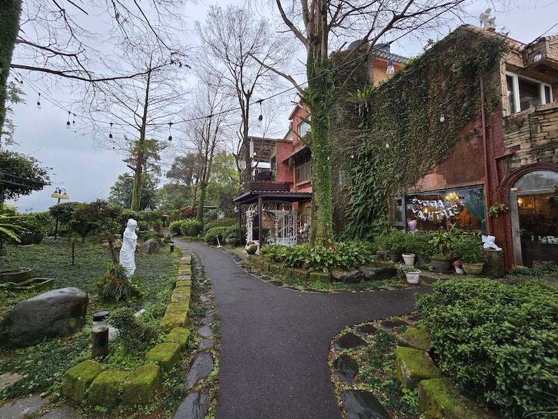 【宜蘭民宿】芯園 我的夢中城堡:走進童話莊園,化身公主王子,享受在千坪英式花園的夢幻假期 - 第56張圖 【宜蘭民宿】芯園 我的夢中城堡:走進童話莊園,化身公主王子,享受在千坪英式花園的夢幻假期