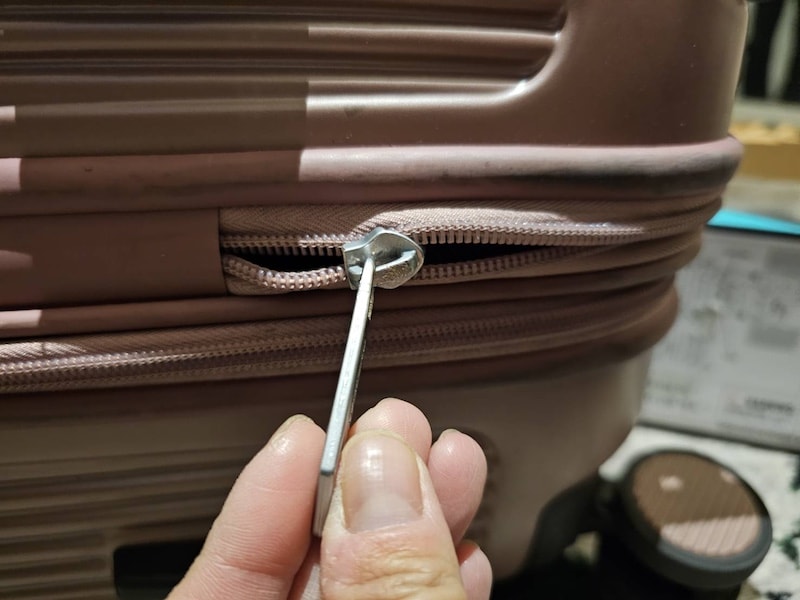 去泰國包車安全嗎?我的淘泰朗包車驚魂記:錢財遭竊,報警、聯繫客服後的真實處理過程 - 第9張圖 去泰國包車安全嗎?我的淘泰朗包車驚魂記:錢財遭竊,報警、聯繫客服後的真實處理過程