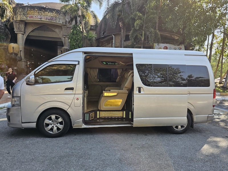去泰國包車安全嗎?我的淘泰朗包車驚魂記:錢財遭竊,報警、聯繫客服後的真實處理過程 - 第1張圖 去泰國包車安全嗎?我的淘泰朗包車驚魂記:錢財遭竊,報警、聯繫客服後的真實處理過程