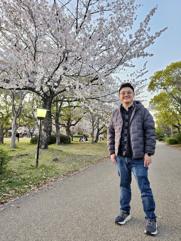 大阪城公園櫻滿開:西之丸庭園與天守閣的粉嫩協奏曲,再訪利久牛舌重溫炭火香 - 第23張圖 大阪城公園櫻滿開:西之丸庭園與天守閣的粉嫩協奏曲,再訪利久牛舌重溫炭火香