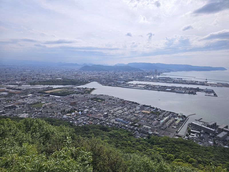 高松景點推薦|米其林栗林公園與屋島展望台瀨戶內海眺望 - 第9張圖 高松景點推薦|米其林栗林公園與屋島展望台瀨戶內海眺望