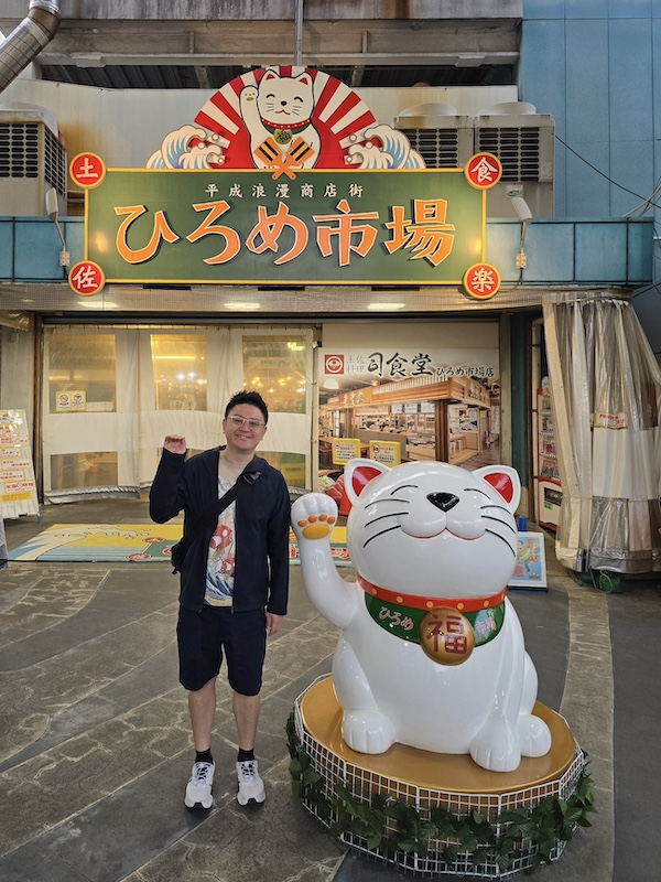【四國高知旅遊】登頂日本現存天守「高知城」，弘人市場必吃「明神丸」炙燒鰹魚！